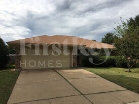 5304 Tamarack Ct in Arlington, TX - Building Photo