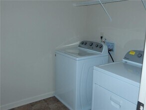 1320 Napa Valley Dr SW in Lawrenceville, GA - Building Photo - Building Photo