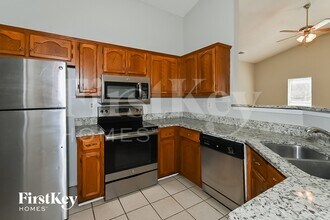 3431 Golden Oaks Dr in Horn Lake, MS - Building Photo - Building Photo