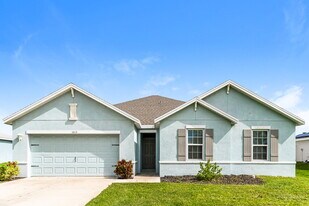 1613 SW 23rd St in Cape Coral, FL - Building Photo