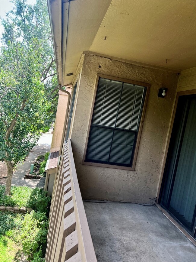 5001 Lamonte Ln in Houston, TX - Building Photo - Building Photo