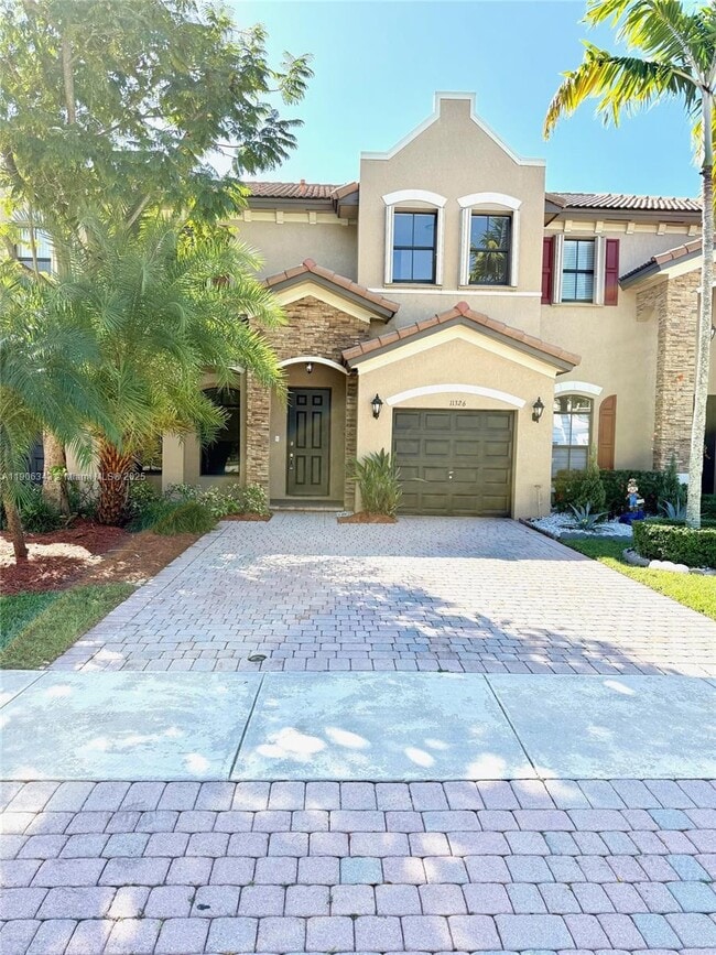 11326 SW 238th St in Homestead, FL - Building Photo - Building Photo