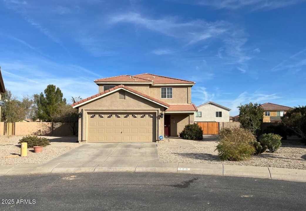 125 S 18th St in Coolidge, AZ - Building Photo