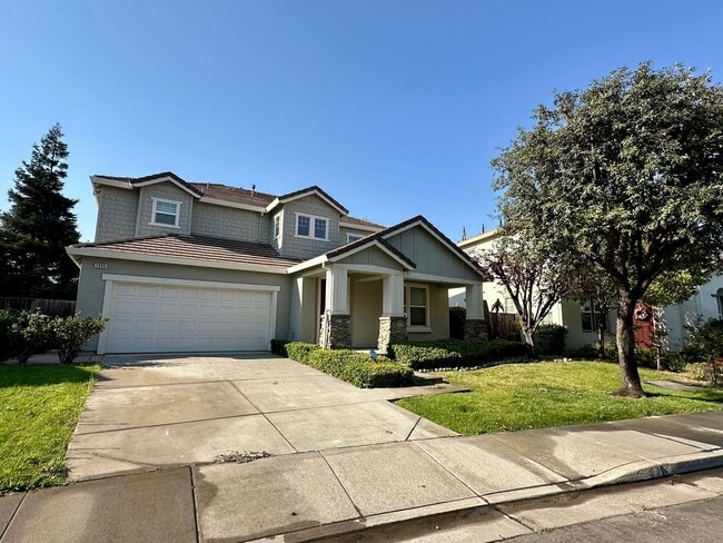 property at 2886 Bay Ct