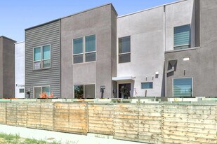 2001 Odin Walk in Sacramento, CA - Building Photo