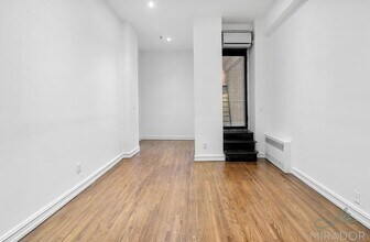 127 4th Ave in New York, NY - Building Photo - Building Photo