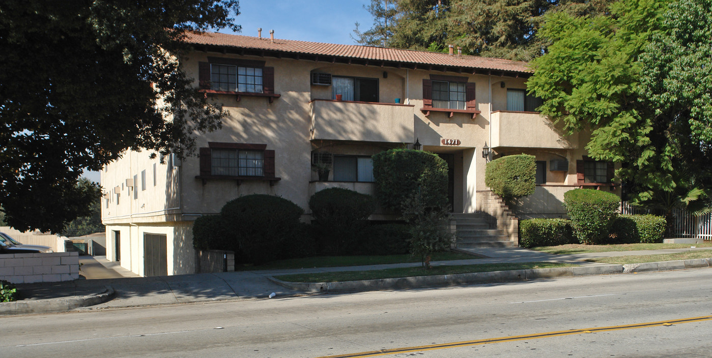 1471 Fair Oaks Ave in Pasadena, CA - Building Photo