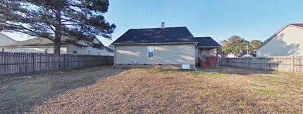 7245 Beaver Run Dr in Fayetteville, NC - Building Photo - Building Photo