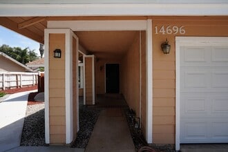 14696 Joshua Tree Ave in Moreno Valley, CA - Building Photo - Building Photo