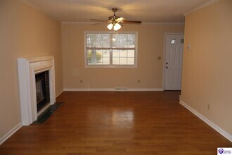 4484 Rineyville Rd in Elizabethtown, KY - Building Photo - Building Photo