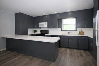 2727 Nelga Rd in Wharton, TX - Building Photo - Building Photo