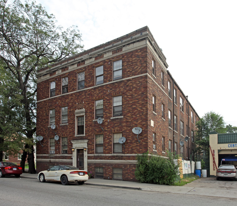 1530-1548 Springwells St in Detroit, MI - Building Photo