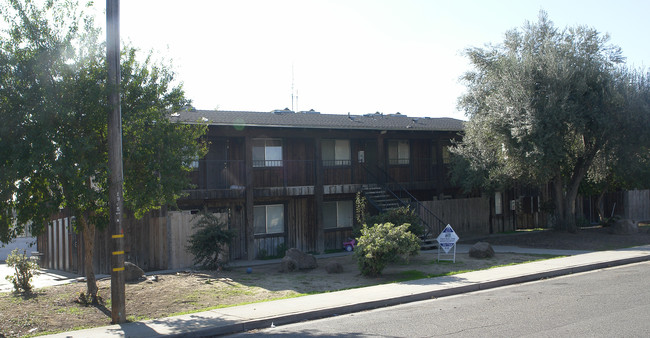 640 Cedar Ave in Atwater, CA - Building Photo - Building Photo