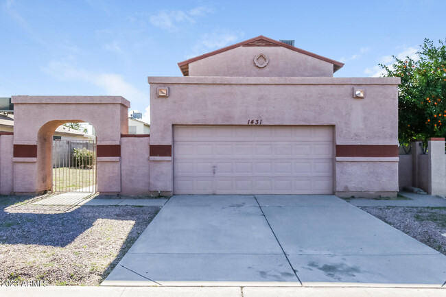 property at 1431 E Kristal Way