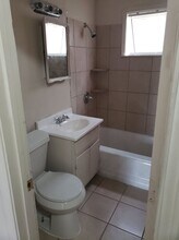 2066 Farrington St in Memphis, TN - Building Photo - Building Photo