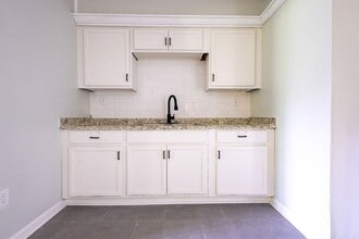 5010 Ruthie Cove in Memphis, TN - Building Photo - Building Photo