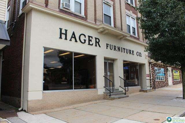 242 Delaware Ave in Palmerton, PA - Building Photo