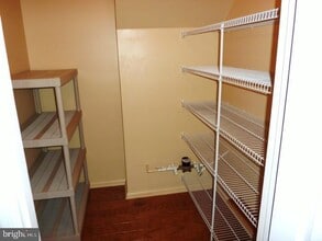 2505 Saxony Dr in Mount Laurel, NJ - Building Photo - Building Photo