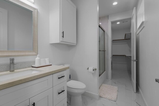 property at 6415 Bowling Green St