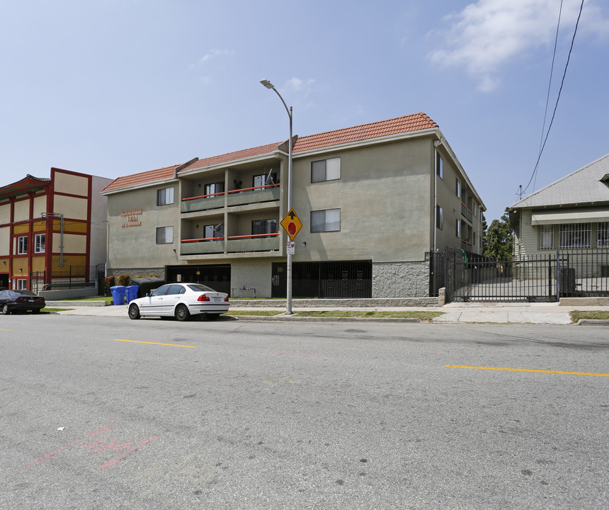 Normandie Villa in Los Angeles, CA - Building Photo