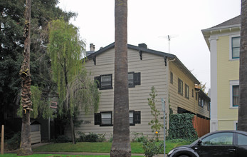 2204 N St in Sacramento, CA - Building Photo - Building Photo