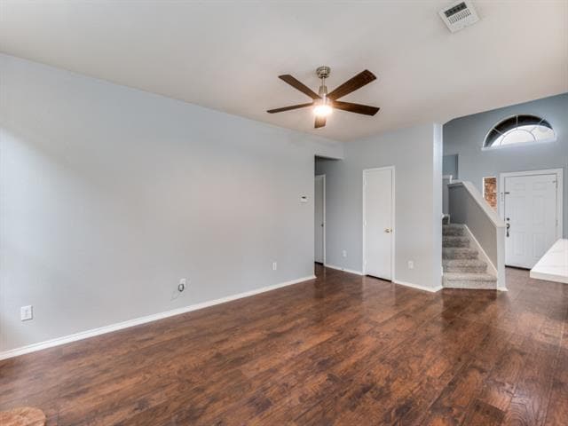 property at 1253 Sandpiper Dr