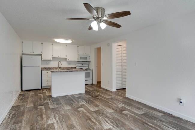 Whisperwood Apartments