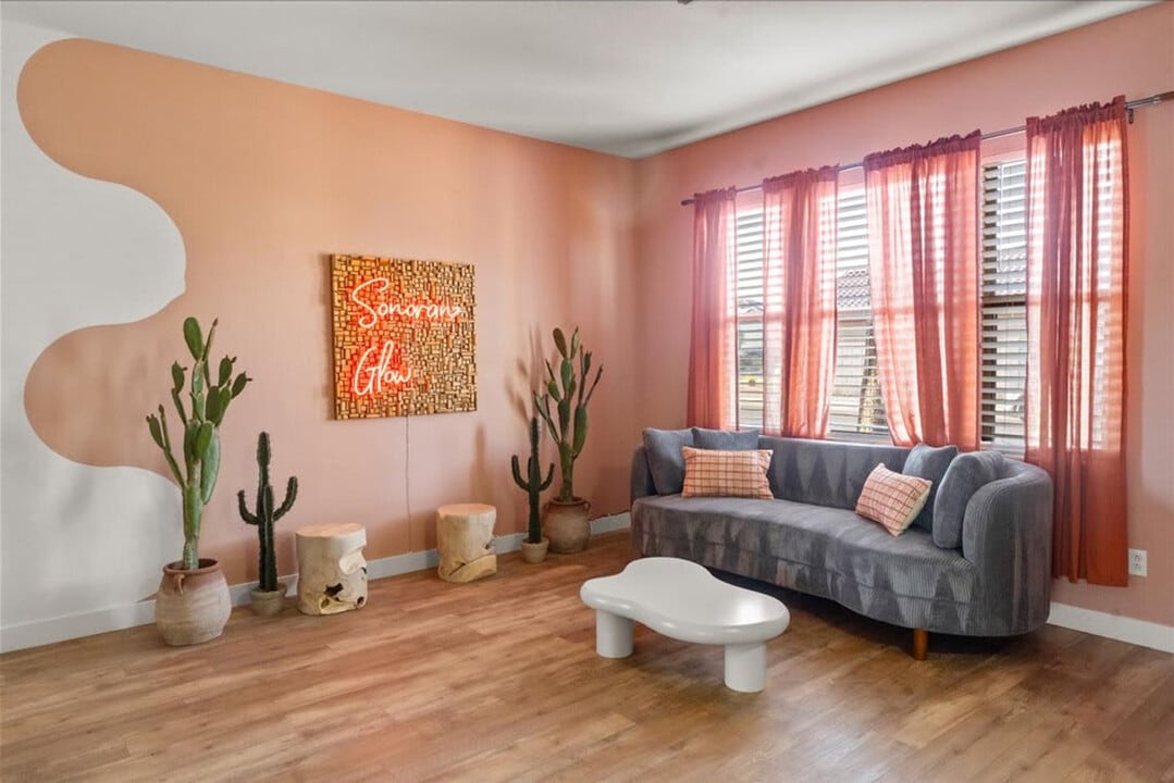 10617 W Adela Dr. in Peoria, AZ - Building Photo