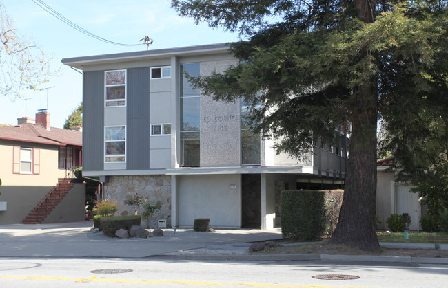 El Bonito Apartments in Burlingame, CA - Building Photo - Building Photo