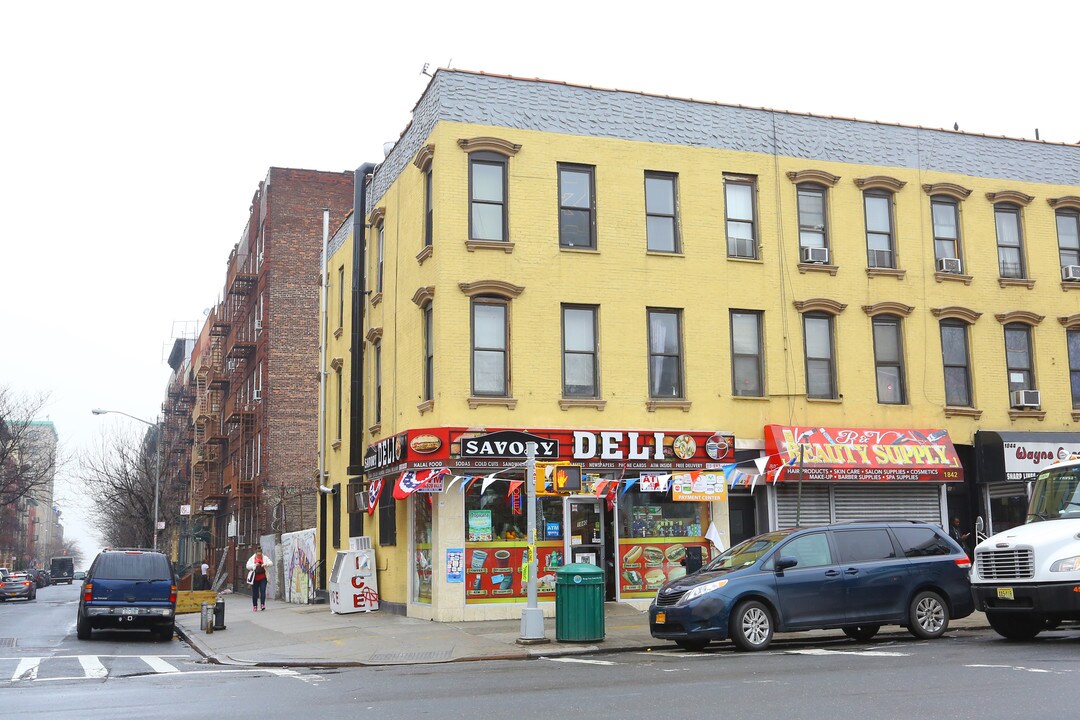 1840 Amsterdam Ave in New York, NY - Foto de edificio