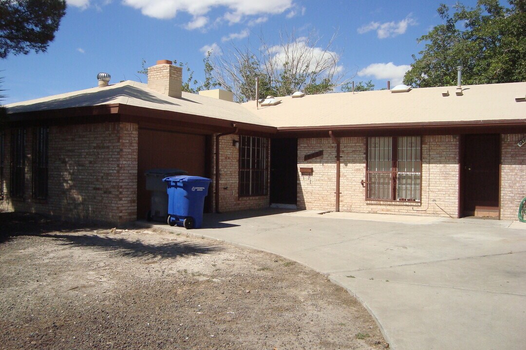 10439 Seawood Dr in El Paso, TX - Building Photo
