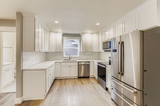 3771 SE 43rd Ave in Portland, OR - Building Photo - Building Photo