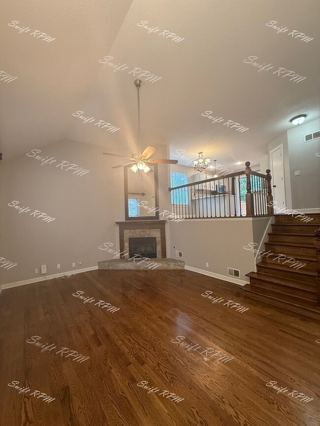 1354 S Brentwood Dr in Olathe, KS - Building Photo - Building Photo