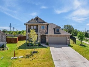 155 Red Cedar Ct in Balch Springs, TX - Building Photo - Building Photo