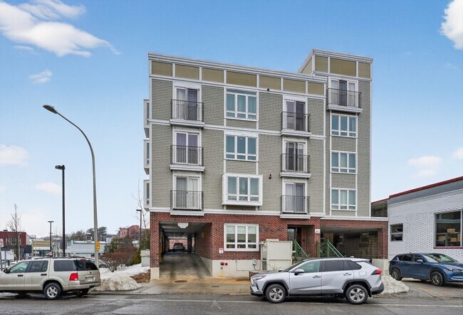 property at 24 Arsenal St