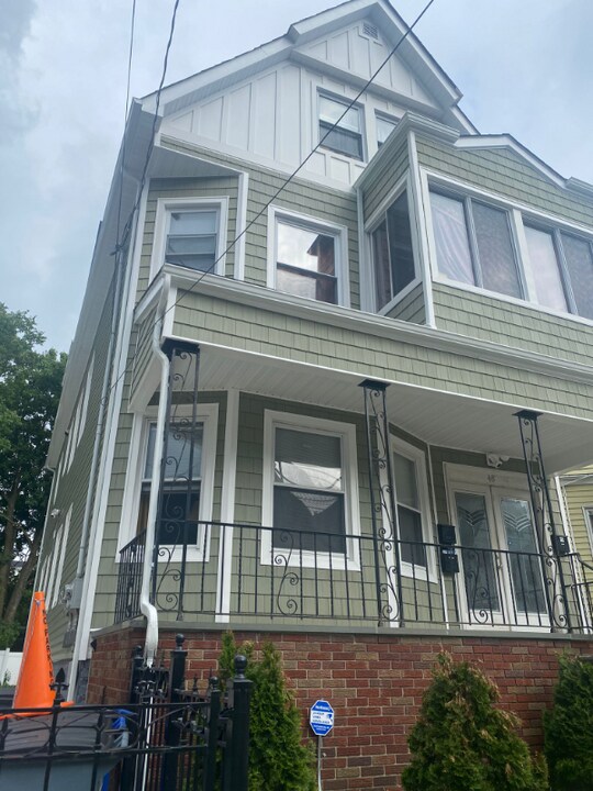 48 Hazelwood Ave in Newark, NJ - Building Photo