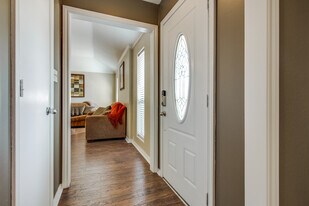 2015 Stradivarius Ln in Carrollton, TX - Building Photo