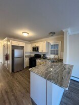 35 Fairview Ave, Unit 1 in Jersey City, NJ - Building Photo