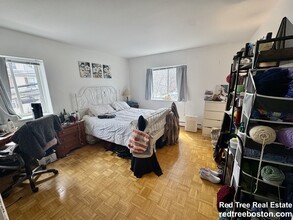 2 Larose Pl, Unit 4 in Boston, MA - Building Photo - Building Photo