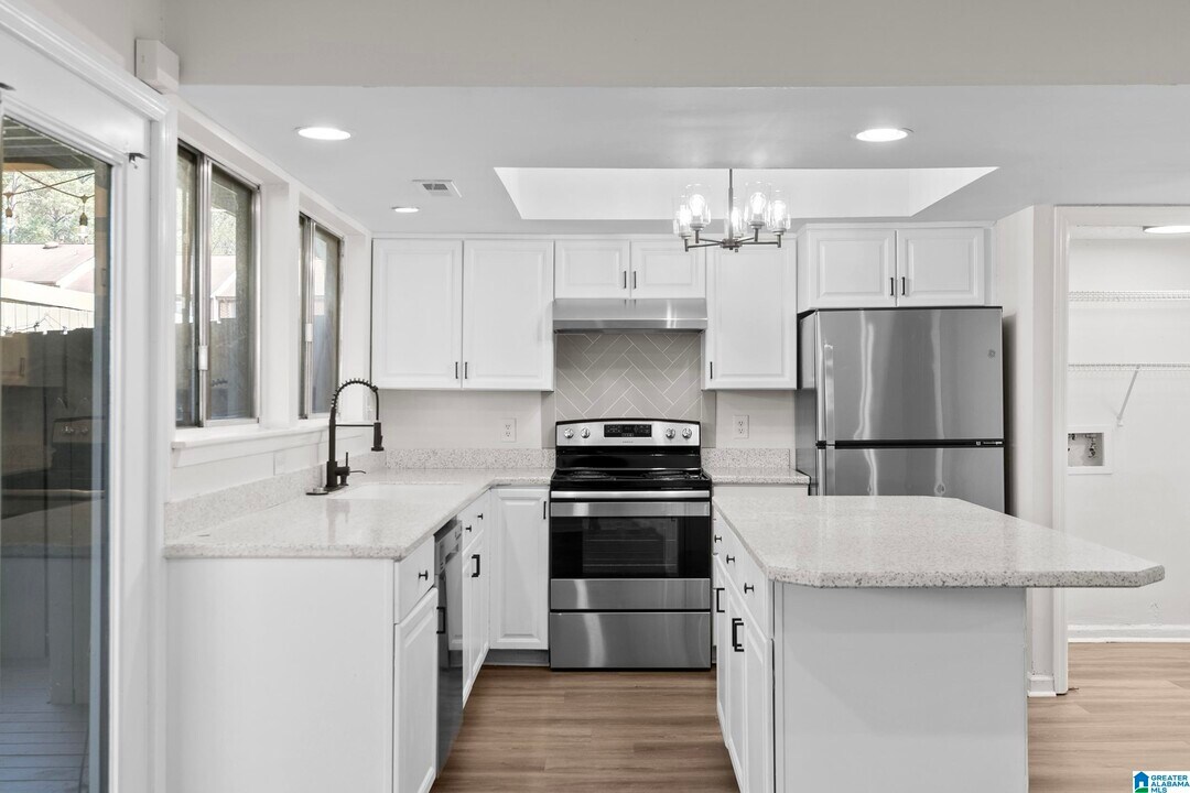 3665 Haven View Cir in Hoover, AL - Building Photo
