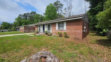 7384 Irving Scott Dr in Jacksonville, FL - Building Photo - Building Photo