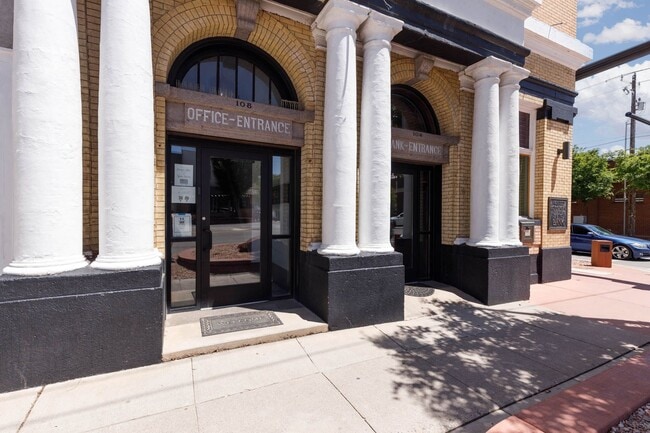 property at 108 N Main St
