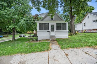 3918 S 14th St in Omaha, NE - Building Photo