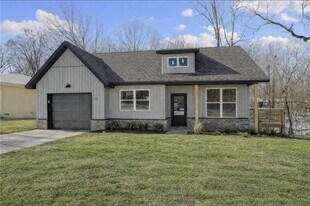 6 Moniave Ln in Bella Vista, AR - Building Photo