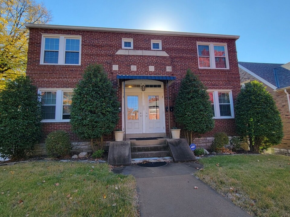 6700 Bancroft Ave in St. Louis, MO - Building Photo