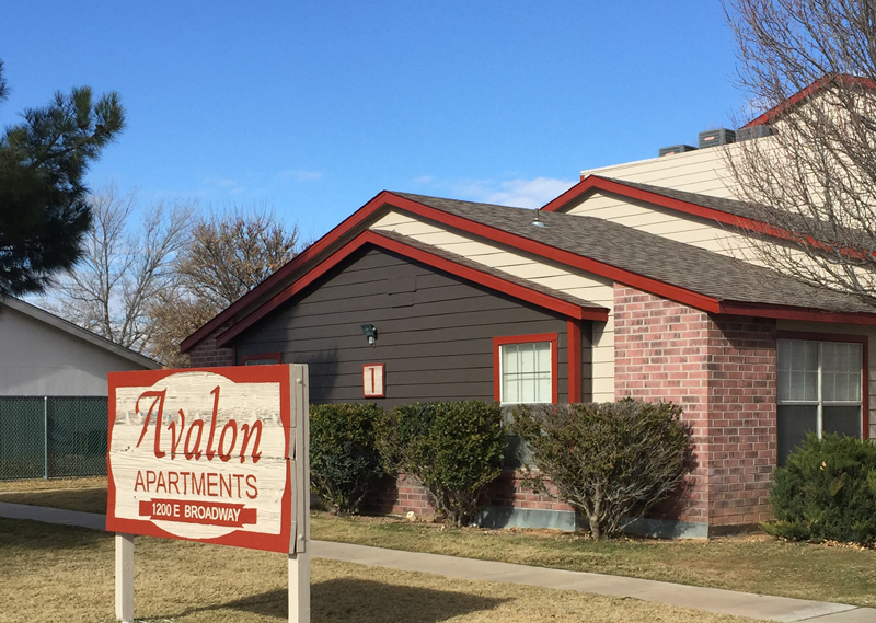 Avalon Cove in Hobbs, NM - Building Photo