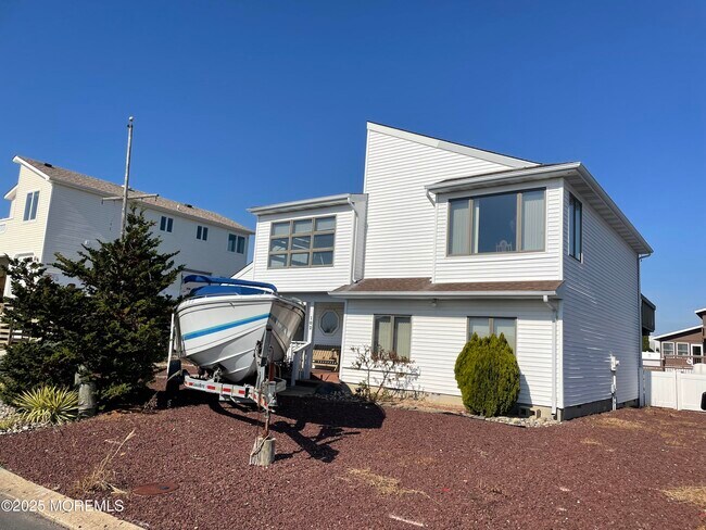 property at 102 Jeanne Dr