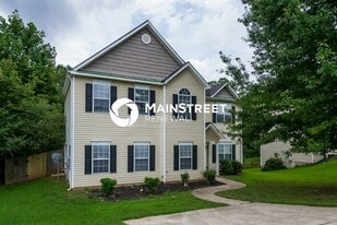4064 Robin Cir in College Park, GA - Building Photo