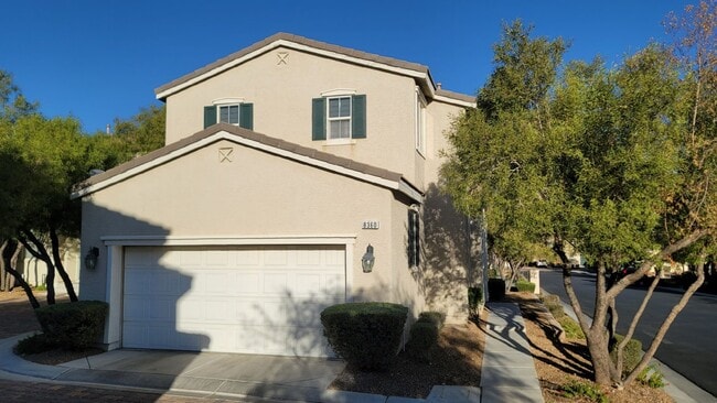 8360 Creek Canyon Ave in Las Vegas, NV - Building Photo - Building Photo