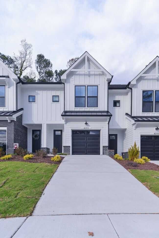 4093 Elk Crk Ln in Raleigh, NC - Building Photo - Building Photo